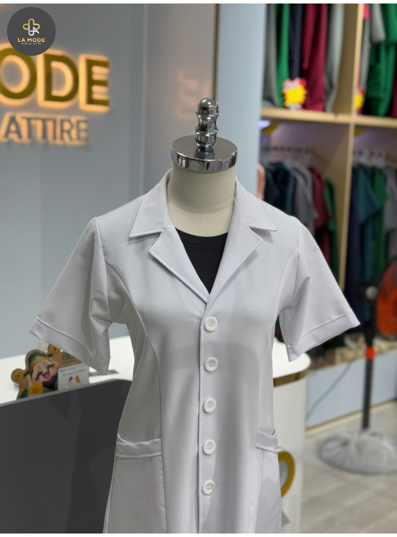Áo Blouse nữ trung cấp tay ngắn (dược sĩ, kỹ thuật viên, bác sĩ)