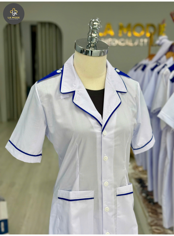 Áo điều dưỡng sinh viên